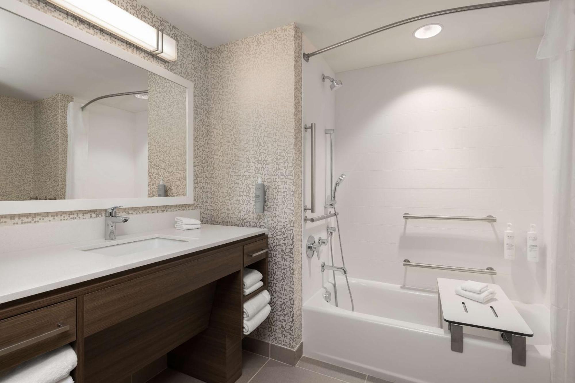 Home2 By Hilton Virginia Princess Anne 3*